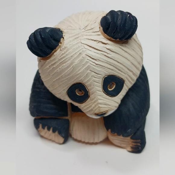 Artesania Rinconada Black White Sitting Panda Bear Clay Figurine 3” Uruguay - Picture 1 of 5